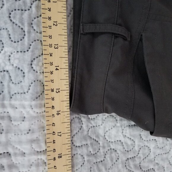 MEC Mountain equipment Co-op Hiking Capri Size 8 - Picture 6 of 8